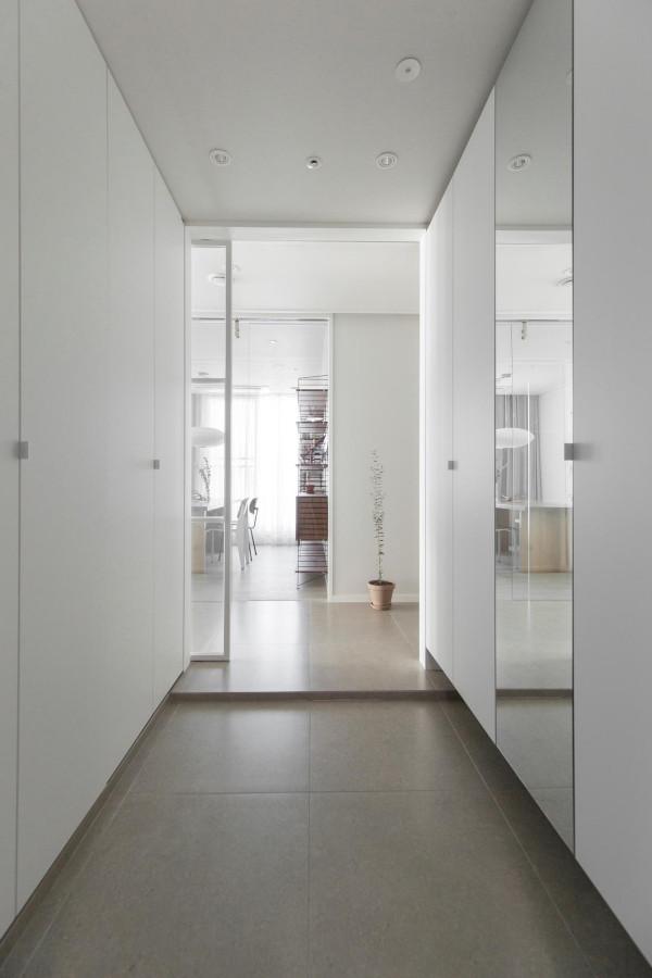 這套房子憑“簡單純粹”出圈了，通透舒適，空間放大不止130㎡了