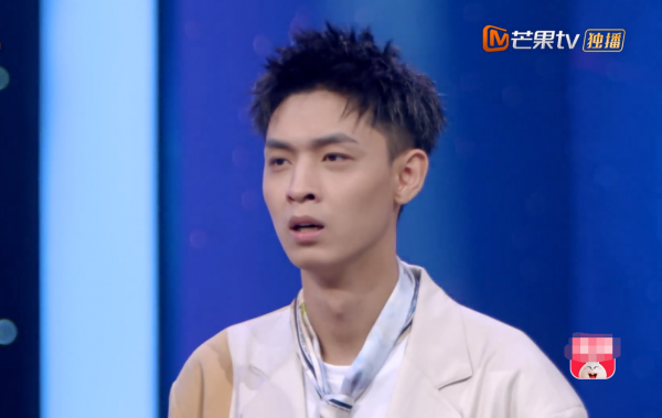 《你好星期六》首播收視第1！遊戲環節被去除，何老師一人撐全場