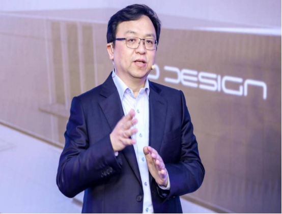 銷量上漲231%創紀錄，王傳福加速擴大產能，卻被李一男搶先一步