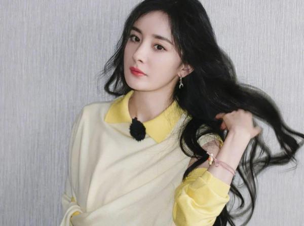 楊冪，還是很美的