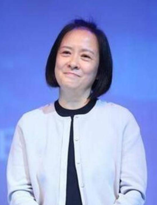 董志華：娶王京花，成名路上有淚有痛，今影帝兒子成他驕傲