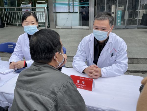 “分秒必爭,救治大腦”,他們在行動 “分秒必爭,救治大腦”,他們在行動