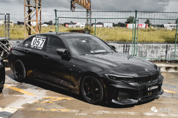 愛上跑賽道的黑武士寶馬3系，全力衝刺後才知道怎麼改車