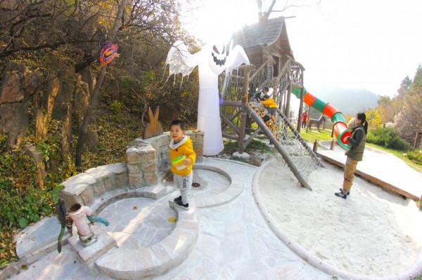 北京這裡紅葉最美,登山拜佛還可遠眺水庫,童話樹屋堪比歐洲小鎮 北京這裡紅葉最美,登山拜佛還可遠眺水庫,童話樹屋堪比歐洲小鎮