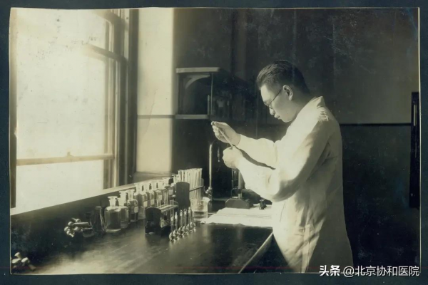 主任話科史 | 內分泌科主任夏維波:學史明理,知史礪行 主任話科史 | 內分泌科主任夏維波:學史明理,知史礪行