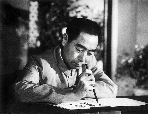 1972年尼克松訪華時，從中國帶走了幾瓶茅臺，結果差點把白宮燒了