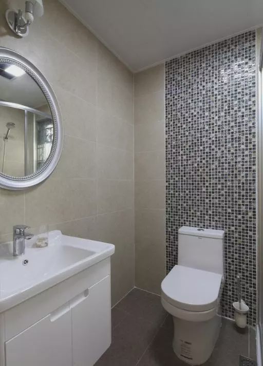 老公堅持窮裝修，牆面只刷白牆就入住，完工後全家人都很滿意