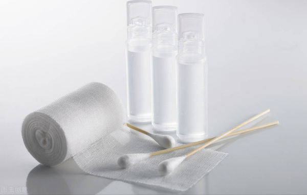 孩子經常發燒、過敏、拉肚子,家庭小藥箱常備5類兒童藥 孩子經常發燒、過敏、拉肚子,家庭小藥箱常備5類兒童藥