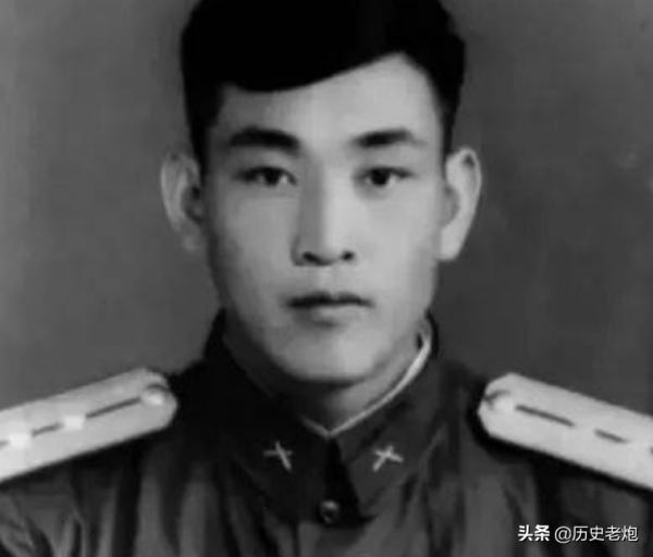 91歲老人隱瞞身份61年，妻女全不知情，直到女婿用組織詐出實情