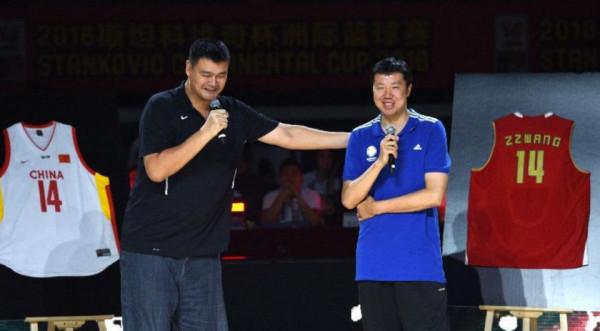 實力不輸姚明，技術碾壓阿聯，為何王治郅只是NBA的一個過客？