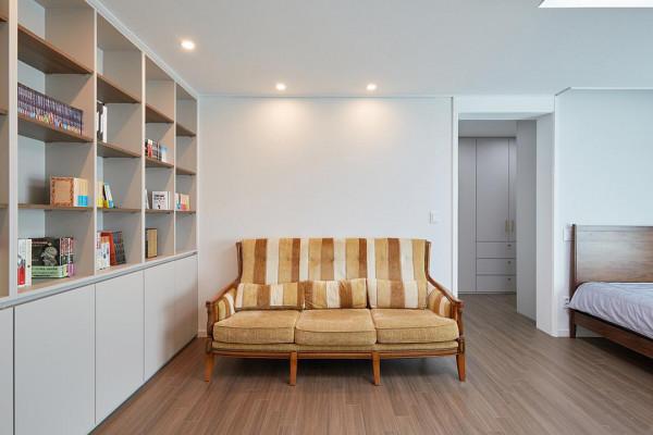 180㎡少買軟裝，看起來“家徒四壁”的韓式裝修，實際上明亮不俗