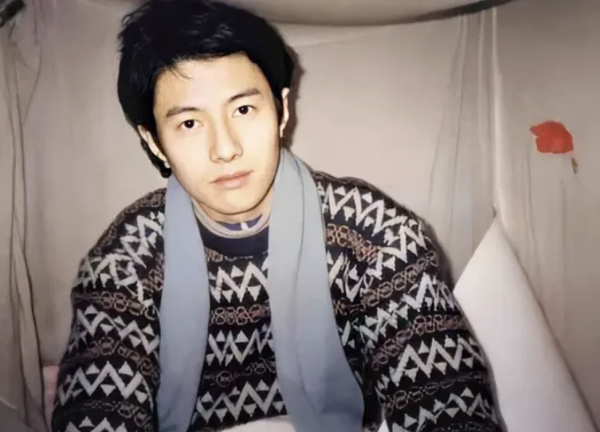 &OpenCurlyDoubleQuote;灰姑娘&rdquo;孫鋒：與鄭鈞奉子成婚，陪伴他成長，教會他愛情