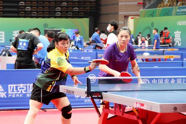 64歲老將張小玲為廣西代表團贏下乒乓球專案首金
