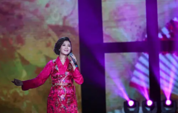 降央卓瑪：嫁普通老公，給5個兄弟買車，被婆婆當親女兒疼愛