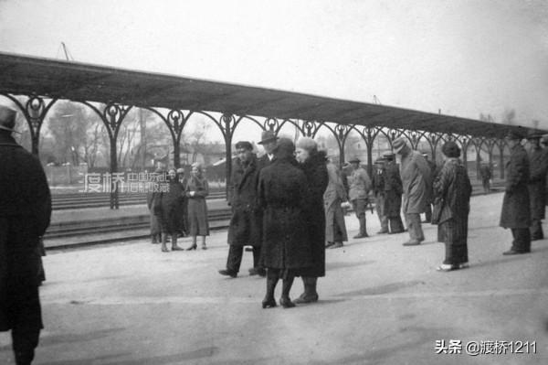 哈爾濱火車站，百張歷史老照片，四代站舍更替，你不一定見過