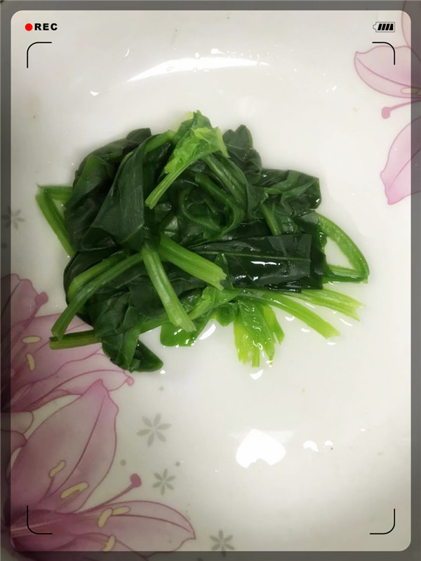 給寶寶新增蔬菜泥米糊，這四個問題，家長一定要注意