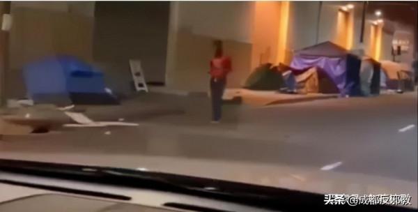 美國式救濟:免費為流浪漢提供毒品吸食 美國式救濟:免費為流浪漢提供毒品吸食