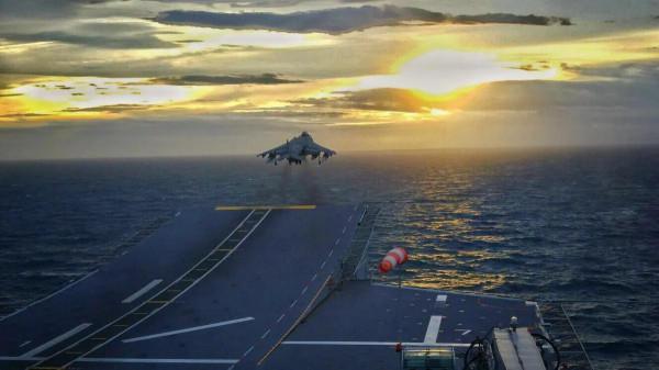 &OpenCurlyDoubleQuote;胡安&CenterDot;卡洛斯一世&rdquo;號戰略投送艦圖集（60圖）