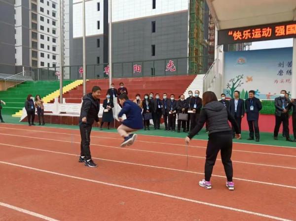 區教師進修學校開展家庭教育觀摩活動 區教師進修學校開展家庭教育觀摩活動