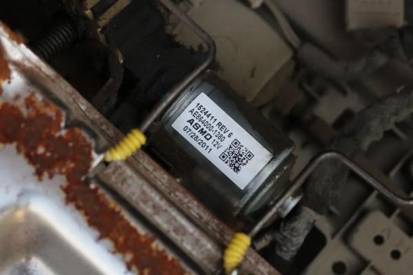 怪獸修車:翻新“老舊狀態”的11年起亞索蘭託,15萬公里重回巔峰 怪獸修車:翻新“老舊狀態”的11年起亞索蘭託,15萬公里重回巔峰