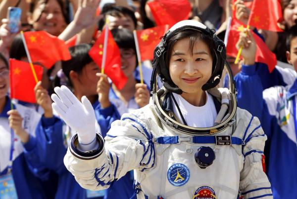 女宇航員返回地球后禁止生育?中國女宇航員劉洋,用行動打破謠言 女宇航員返回地球后禁止生育?中國女宇航員劉洋,用行動打破謠言