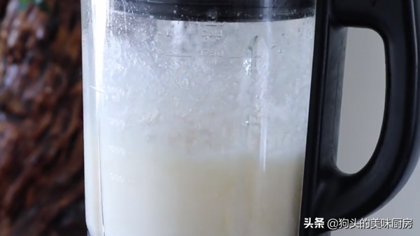 冬天吃梨有好處,教你一個做法,Q彈爽滑,潤肺生津,做給孩子吃 冬天吃梨有好處,教你一個做法,Q彈爽滑,潤肺生津,做給孩子吃