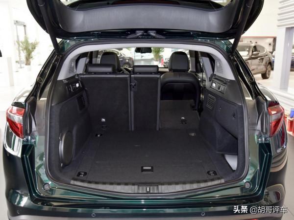 歐洲進口，豪華高品質高配置SUV，帶你看阿爾法·羅密歐Stelvio