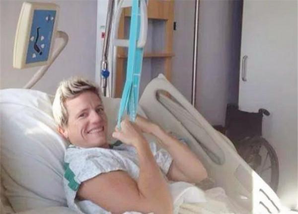 拿到世界冠軍之後，她不願忍受絕症的折磨，在40歲選擇安樂死