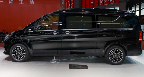 家用車的天花板,車馳V-Class圖拉真,搭載2.0T+7AT動力系統 家用車的天花板,車馳V-Class圖拉真,搭載2.0T+7AT動力系統