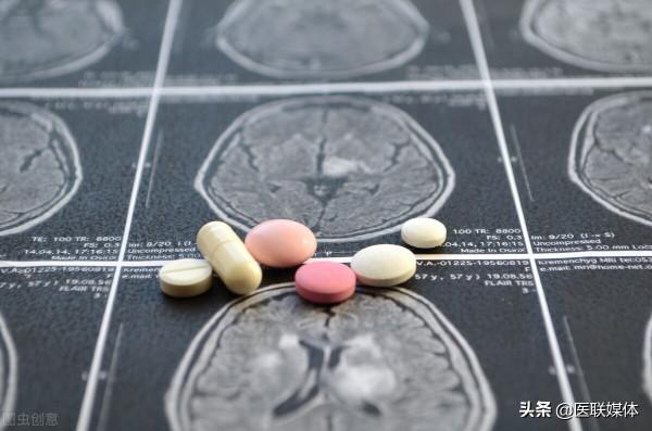 突發腦溢血，要如何急救？學會這4個措施，不要再手忙腳亂