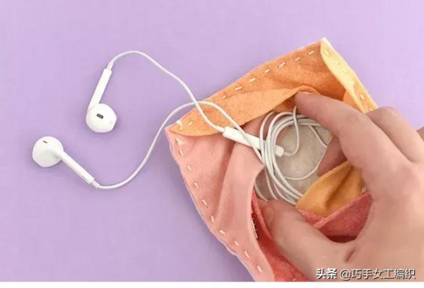 還在花錢買收納盒?一塊布剪幾刀立起來就有無數個,新手都贊不絕 還在花錢買收納盒?一塊布剪幾刀立起來就有無數個,新手都贊不絕