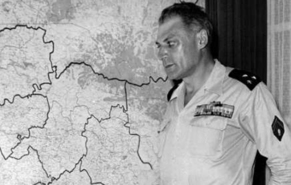 奠邊府大捷：數萬菜鳥實力爆棚，全殲1.6萬法軍？原來靠中國指揮