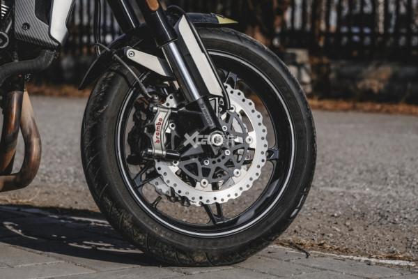 第一梯隊中的No:1 試駕春風700CL-X SPORT