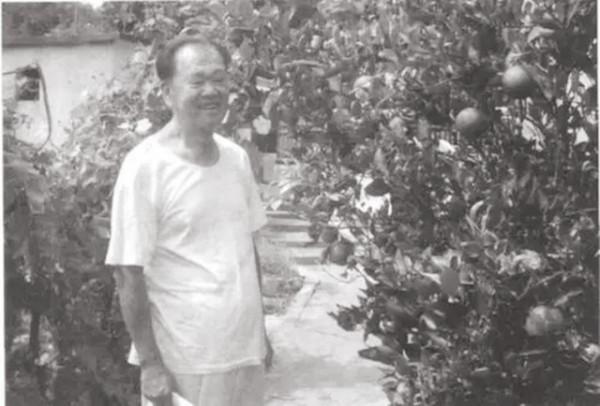 毛致用官至副國級，曾主政湖南11年，退休回老家帶領村民養豬致富