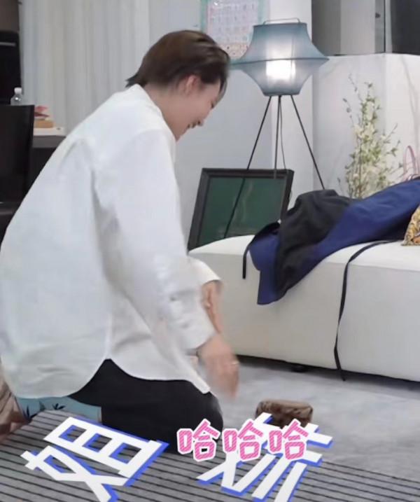 劉曉慶閨蜜是郎平,跳水皇后閨蜜是歌手?名人圈閨蜜組合太神奇 劉曉慶閨蜜是郎平,跳水皇后閨蜜是歌手?名人圈閨蜜組合太神奇