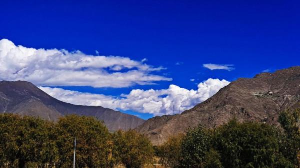 羊卓雍措簡稱“洋湖” 羊卓雍措簡稱“洋湖”