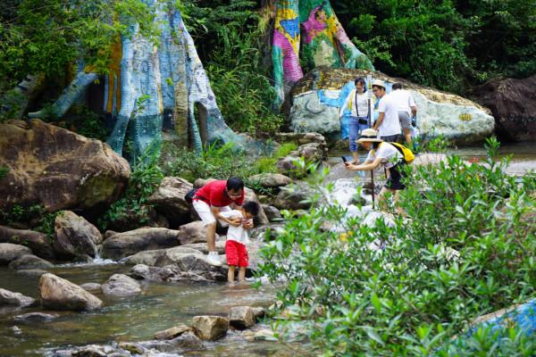 來白水仙瀑,一定要打卡的“高顏值”賞秋徒步線路 來白水仙瀑,一定要打卡的“高顏值”賞秋徒步線路