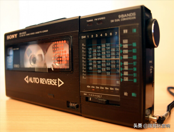 SONY WA-8000收錄機 FM/SW/MW 9波段 隨身聽 小型收錄機 SONY WA-8000收錄機 FM/SW/MW 9波段 隨身聽 小型收錄機