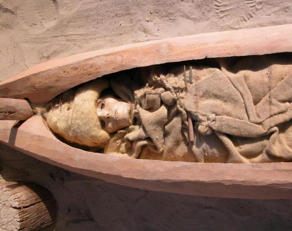 美麗的小河公主出現後,她來自哪裡?應該換個角度看待小河遺址 美麗的小河公主出現後,她來自哪裡?應該換個角度看待小河遺址