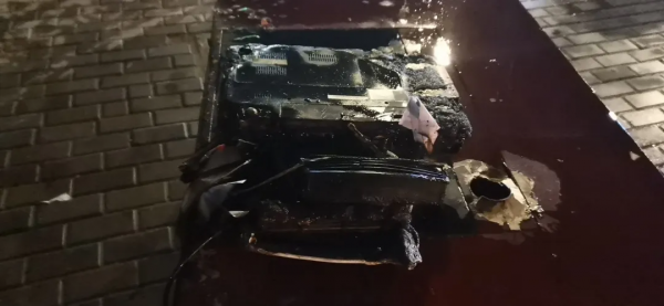 你是不是也只關電腦主機不關電源？