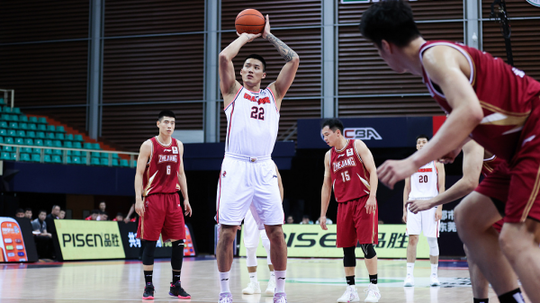 原形畢露，打鐵還需自身硬！5個原因讓浙江稠州大比分慘敗廣東