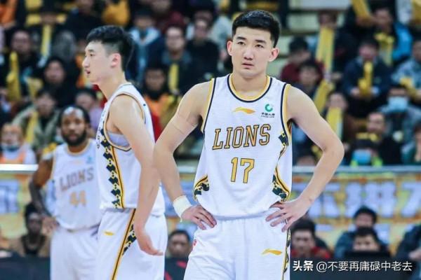 新賽季後衛集體爆發,杜峰將迎來幸福的煩惱,誰能入選國家隊? 新賽季後衛集體爆發,杜峰將迎來幸福的煩惱,誰能入選國家隊?