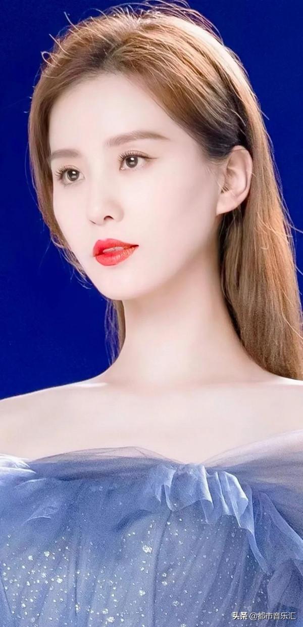 明星高畫質美圖《劉詩詩》 明星高畫質美圖《劉詩詩》