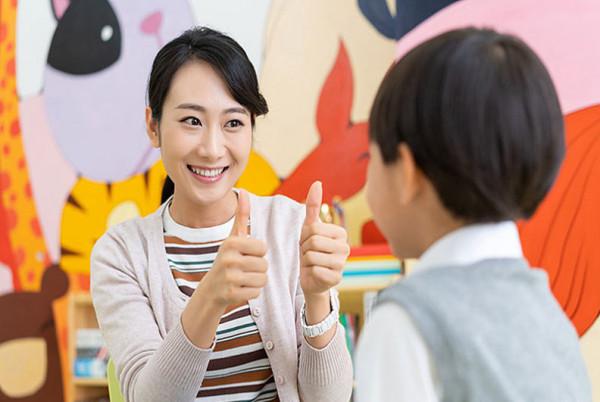 日本媽媽放棄“雞娃”引思考:精英教育真的能培育出“精英”嗎? 日本媽媽放棄“雞娃”引思考:精英教育真的能培育出“精英”嗎?