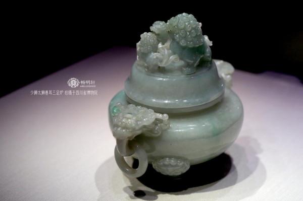 四川博物院藏明清玉器器皿子岡牌