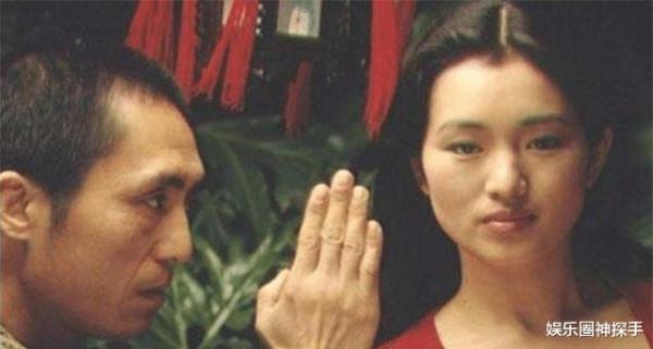 史可倆個混血兒子長大了,21歲老大混血感十足,14歲老二顏值高 史可倆個混血兒子長大了,21歲老大混血感十足,14歲老二顏值高