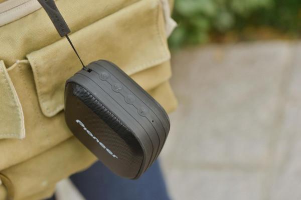 穿梭都市叢林的音樂精靈 先鋒Pioneer 行動式藍芽音箱 穿梭都市叢林的音樂精靈 先鋒Pioneer 行動式藍芽音箱