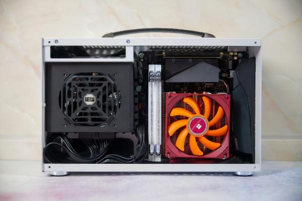 雕雖迷你，五臟俱全，技嘉 迷你雕 B550I AORUS PRO AX主機板裝機體驗
