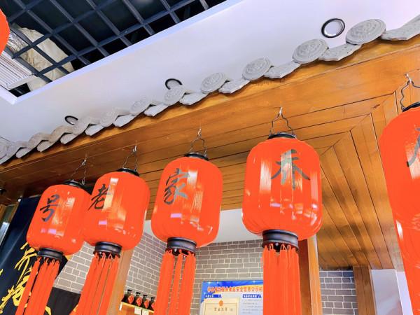 這裡的刀削麵,一碗“管飽” 這裡的刀削麵,一碗“管飽”