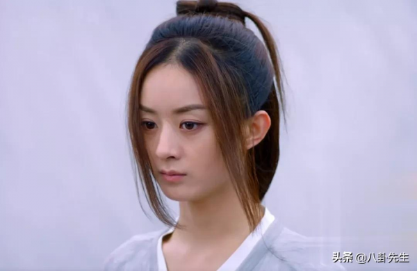 “85花”女扮男裝：楊冪楊穎唐嫣個個濃妝，倪妮劉詩詩有說服力